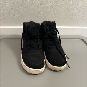 Nike Black Sneakers